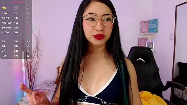 Snapshot of demyanderson_ chatting on June 22, 11:13 pm demyanderson online show from June 22, 11:13 pm