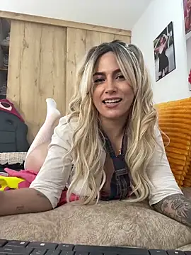 zafiro mo0n online show from December 30, 12:22 am