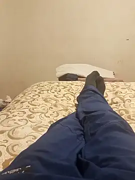 Snapshot of manuel1976 chatting on March 9, 12:25 am manuel1976 online show from March 9, 12:25 am