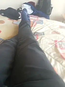 Snapshot of manuel1976 chatting on March 15, 6:47 pm manuel1976 online show from March 15, 6:47 pm