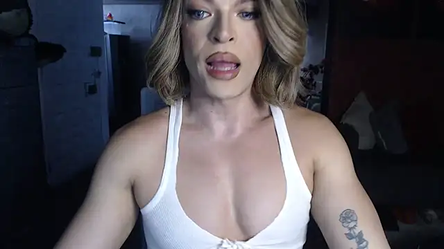 allifit01 online show from December 22, 12:35 pm