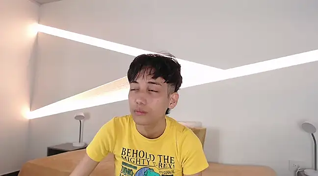 Snapshot of hot_little_bunny chatting on January 16, 8:57 pm hot little bunny online show from January 16, 8:57 pm