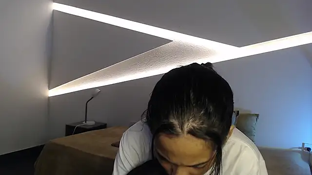 Snapshot of hot_little_bunny chatting on October 8, 9:56 pm hot little bunny online show from October 8, 9:56 pm