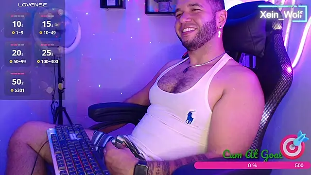 Snapshot of Xein_WoIf chatting on February 16, 3:04 am Xein WoIf online show from February 16, 3:04 am