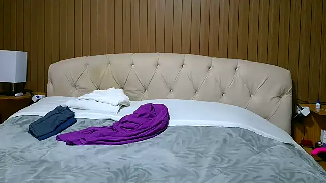 Kellynha Sweet online show from December 18, 10:49 pm