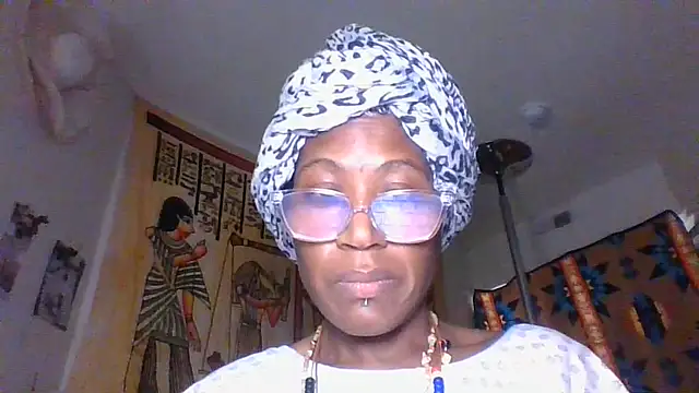 MinnysotaWinter500 online show from July 22, 5:54 am