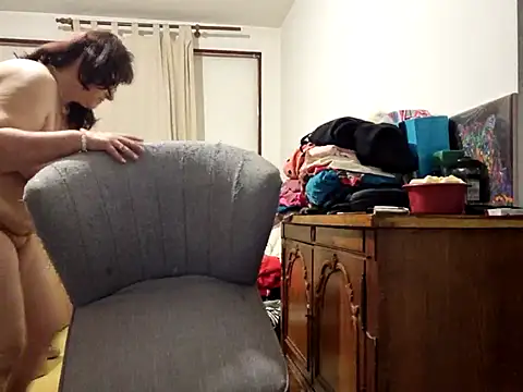 Snapshot of Samantha_Squirt@xh chatting on October 23, 2:11 am Samantha Squirtxh online show from October 23, 2:11 am