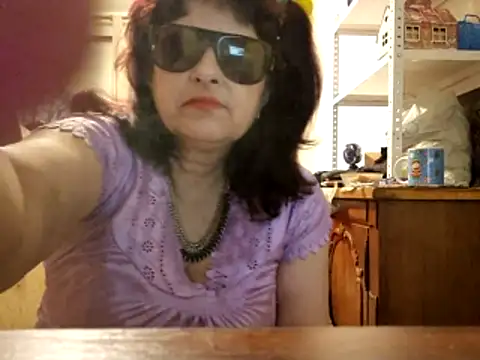 Samantha Squirtxh online show from May 2, 11:21 pm