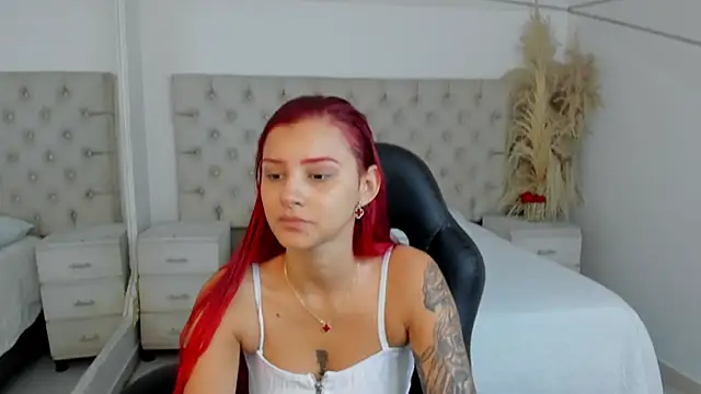 CinthiaCollins online show from July 1, 1:34 pm
