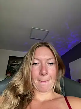 BunnyDiamond1 online show from July 26, 10:00 am