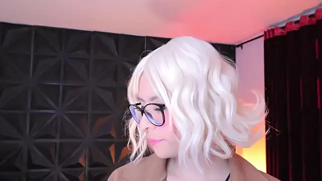 Misselektra   online show from February 17, 3:36 am