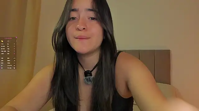 soyamandaa  online show from March 11, 10:42 pm