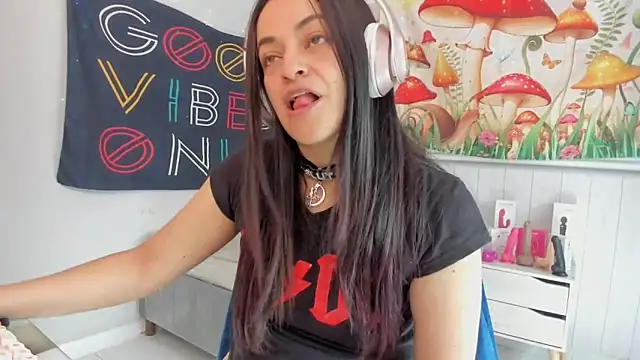 LovelyAzucena online show from November 11, 2:39 pm