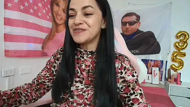 Snapshot of LovelyAzucena chatting on May 21, 3:19 pm LovelyAzucena online show from May 21, 3:19 pm