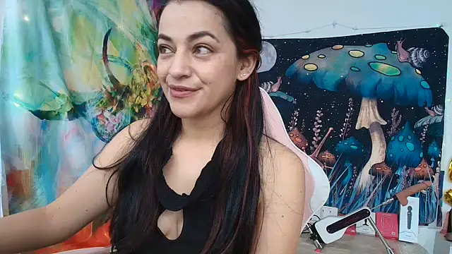 Snapshot of LovelyAzucena chatting on June 27, 12:55 pm LovelyAzucena online show from June 27, 12:55 pm