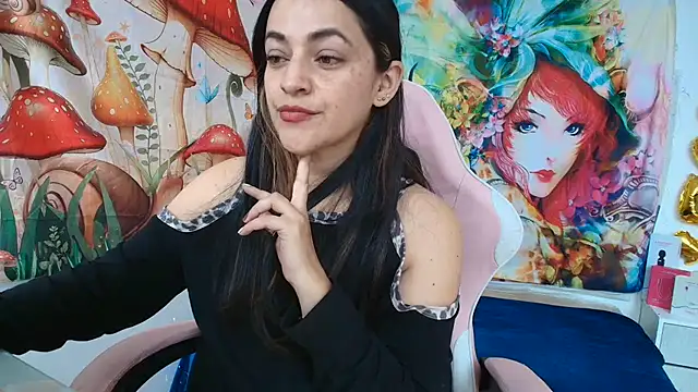 Snapshot of LovelyAzucena chatting on July 27, 2:35 pm LovelyAzucena online show from July 27, 2:35 pm