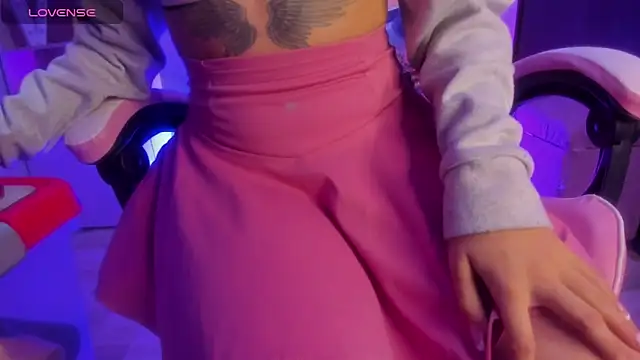 TiffanyBela online show from January 31, 1:22 am