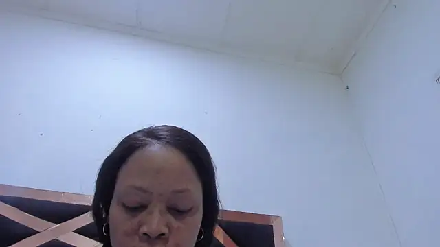 Snapshot of Cholatin chatting on July 1, 12:40 pm Cholatin online show from July 1, 12:40 pm