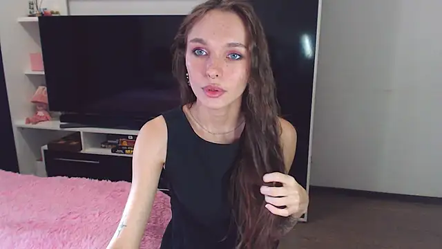 Snapshot of ChloeSunny chatting on September 27, 1:16 pm ChloeSunny online show from September 27, 1:16 pm