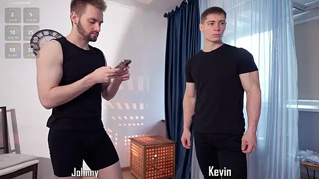 Snapshot of enjoy_me chatting on December 22, 9:28 am enjoy me online show from December 22, 9:28 am