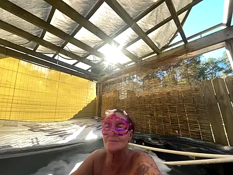 Snapshot of prainxxx22 chatting on November 3, 7:15 pm prainxxx22 online show from November 3, 7:15 pm