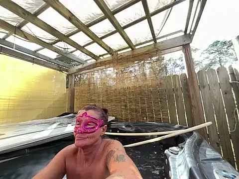 Snapshot of prainxxx22 chatting on November 13, 7:13 pm prainxxx22 online show from November 13, 7:13 pm