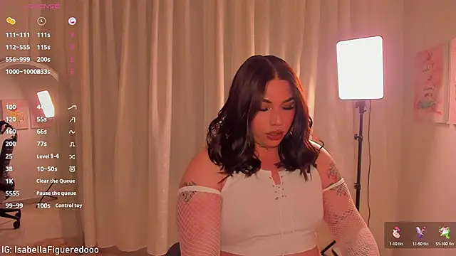 Snapshot of IsabellaFigueredo__ chatting on December 4, 1:03 am IsabellaFigueredo online show from December 4, 1:03 am