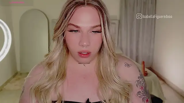 Snapshot of IsabellaFigueredo__ chatting on January 22, 11:12 am IsabellaFigueredo online show from January 22, 11:12 am