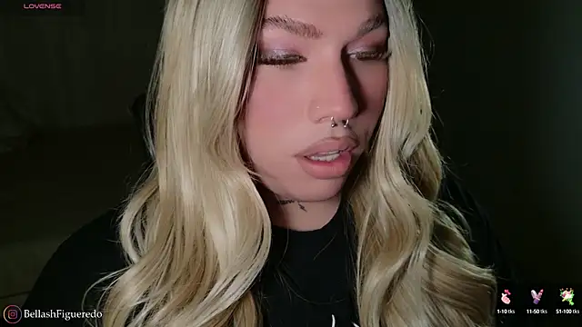 Snapshot of IsabellaFigueredo__ chatting on October 14, 9:15 pm IsabellaFigueredo online show from October 14, 9:15 pm