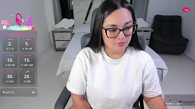 Snapshot of CelesteBrucee chatting on March 3, 11:56 pm CelesteBrucee online show from March 3, 11:56 pm