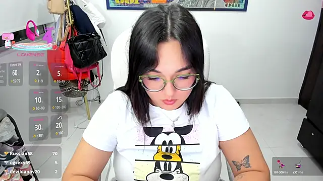 Snapshot of CelesteBrucee chatting on March 7, 1:53 am CelesteBrucee online show from March 7, 1:53 am