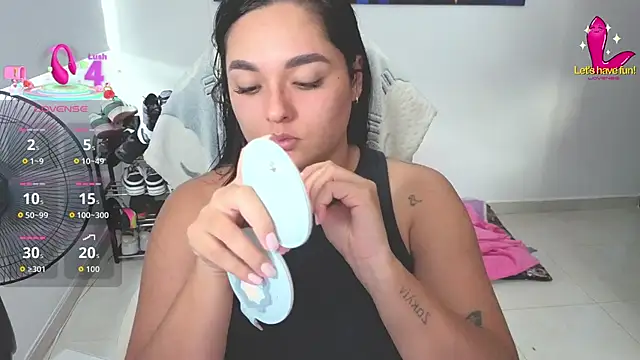 Snapshot of CelesteBrucee chatting on September 19, 9:04 pm CelesteBrucee online show from September 19, 9:04 pm