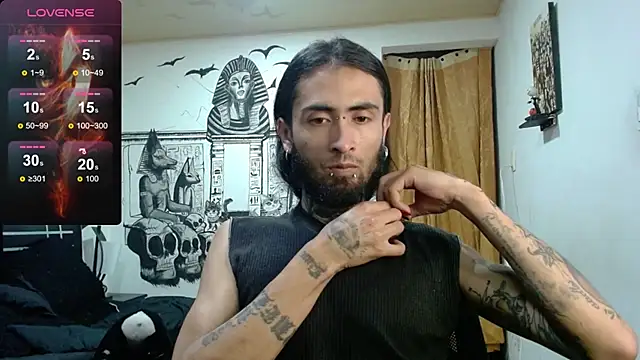 Snapshot of daimon_rockkk chatting on March 5, 4:13 am daimon rockkk online show from March 5, 4:13 am