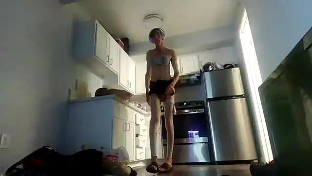 Snapshot of Taylorsexbot chatting on December 5, 5:16 am Taylorsexbot online show from December 5, 5:16 am