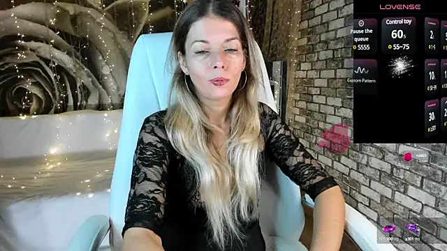 Snapshot of Eva_Melow chatting on January 11, 5:51 pm Eva Melow online show from January 11, 5:51 pm