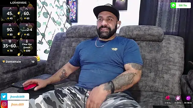 Snapshot of JD-69 chatting on March 21, 3:13 pm JD-69 online show from March 21, 3:13 pm