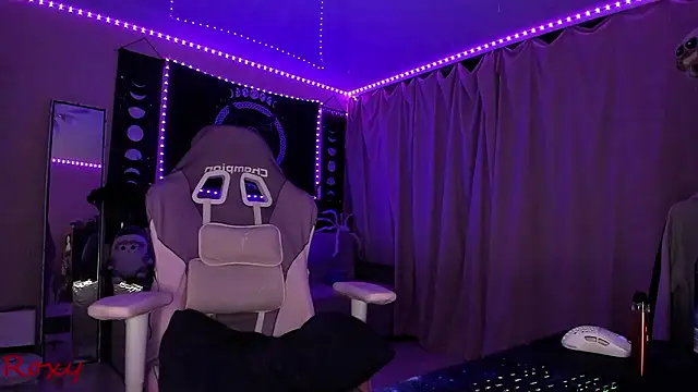 Snapshot of wet_dream_ chatting on March 1, 4:47 am wet dream online show from March 1, 4:47 am