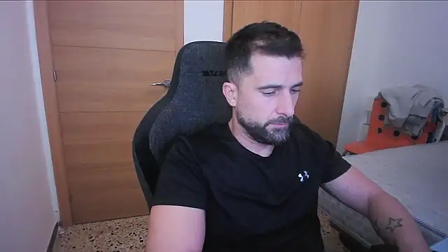 alex877x online show from October 16, 6:36 am