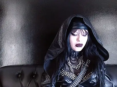 Snapshot of XXIOUX chatting on December 16, 6:24 pm XXIOUX online show from December 16, 6:24 pm