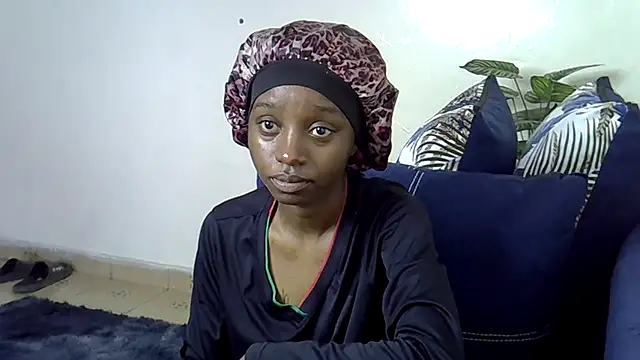 Snapshot of Enkarxx chatting on November 5, 10:37 am Enkarxx online show from November 5, 10:37 am