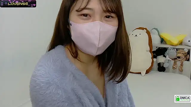 Snapshot of SUZU_ chatting on March 5, 11:49 pm SUZU online show from March 5, 11:49 pm