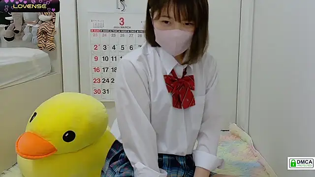 Snapshot of SUZU_ chatting on March 12, 1:08 pm SUZU online show from March 12, 1:08 pm