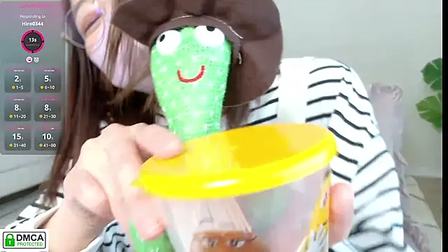 Snapshot of SUZU_ chatting on November 7, 3:17 am SUZU online show from November 7, 3:17 am