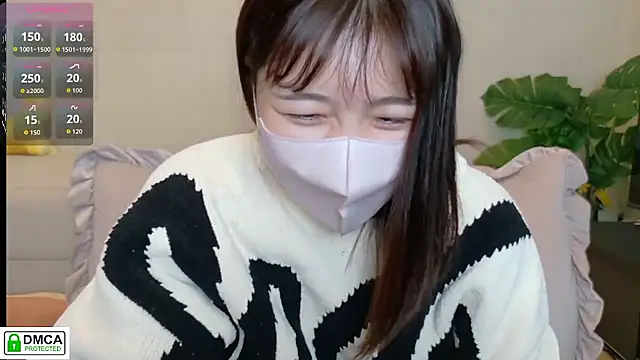 SUZU  online show from February 8, 1:20 am