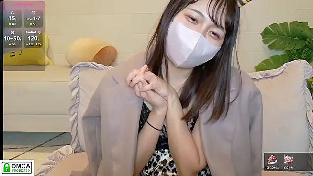 SUZU  online show from February 8, 1:25 pm