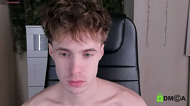 Snapshot of _tokyo_ghoul chatting on February 21, 10:16 am tokyo ghoul online show from February 21, 10:16 am