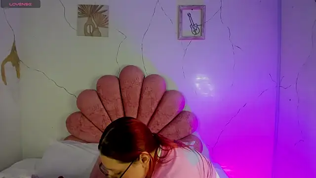 NiickyJones online show from February 17, 10:49 pm