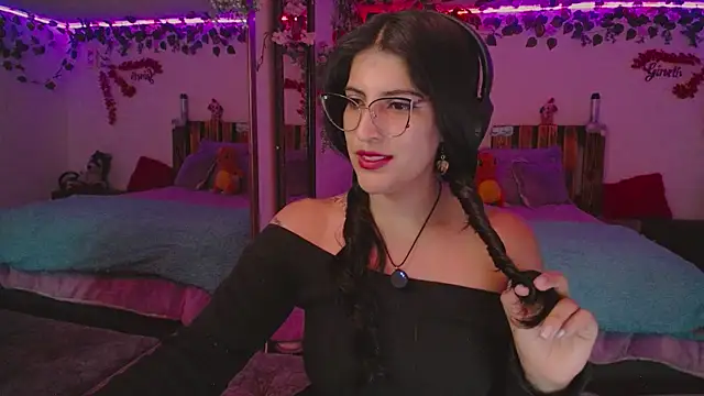 Snapshot of azahar__ziiz chatting on November 18, 1:22 am azahar ziiz online show from November 18, 1:22 am