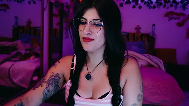 Snapshot of azahar__ziiz chatting on November 30, 10:36 pm azahar ziiz online show from November 30, 10:36 pm