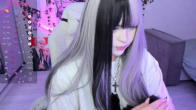 SelenaCute online show from November 20, 4:45 am